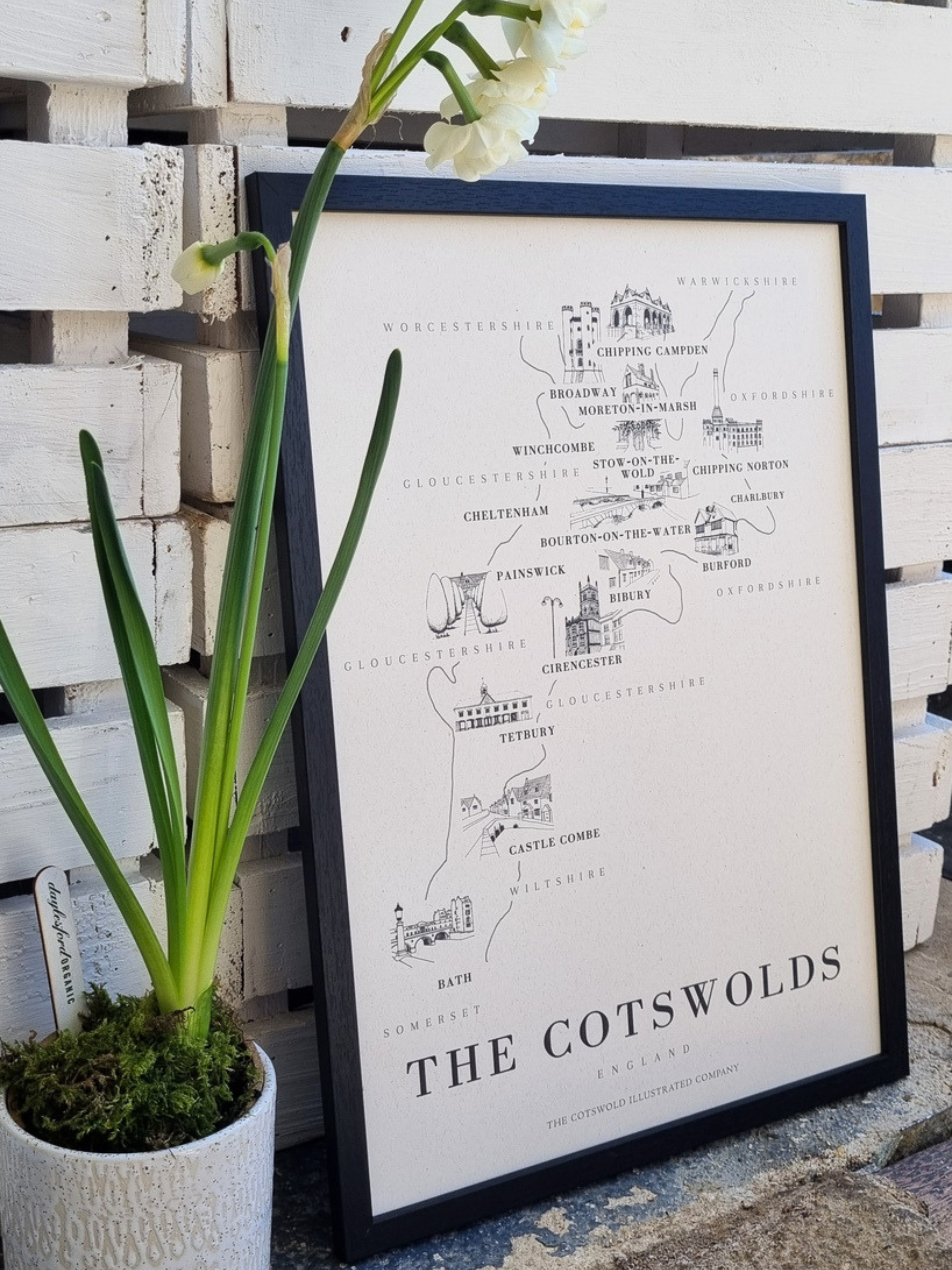 BOLD COTSWOLD MAP - A3 FRAMED - BLACK